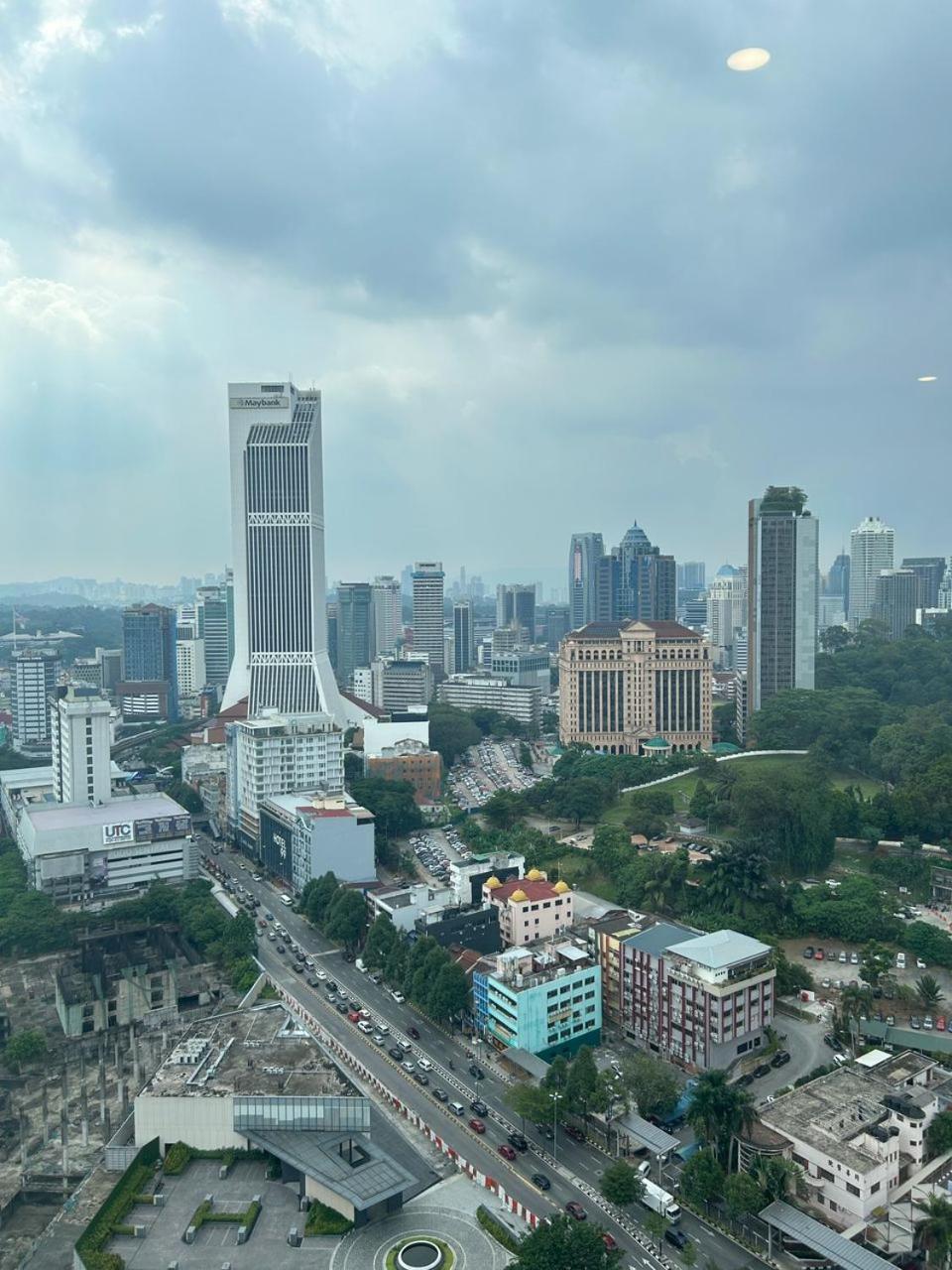 Robertson Bukit Bintang Suites Kuala Lumpur Exterior photo